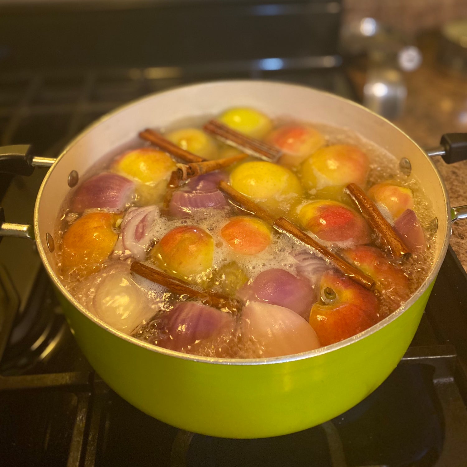 Dominicans Are Boosting Their Immune Systems With This Traditional Onion Tea